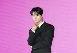 Cha Hak-yeon's "Perfect Suit Fit." [★ Photo]