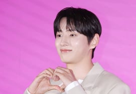 金东奎 "抓住女心的手Heart" [★照片]