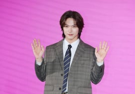 Kim Jaehyun's "Visual that melts the hearts of women." [★ Photo]