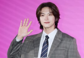 キム・ジェヒョン『挨拶は愛らしく』 [★写真]