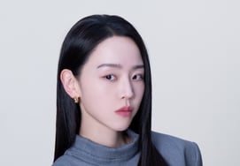 If it's taken, you're out..Shin Hye-sun Transformed Chief of Audit for Dokjong [a secret appreciation]