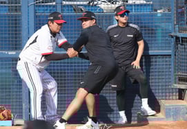 [フォト] チリノス『通訳が休息を取るとき』