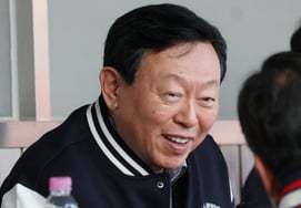 [相片儿] 东彬哥来了！ 站起来吧 巨人