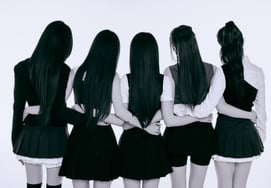 Cố diễn viên Wheesung đã cởi bỏ màn cheBlue Brown tiết lộ danh tính của 'Heart of Woman'