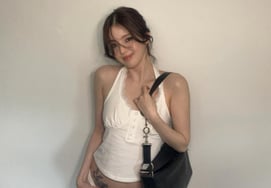 韩素希，骨盆重新绽放的"王纹身"听说花了2千万韩元去掉了全身纹身？