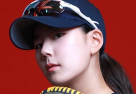 "WPBL旧金山2R总排名第33位"的国家队游击手出身的朴珠雅将于17日在蚕室与KIA队和斗山队的比赛上踏上投手踏板