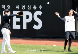 [フォト] 「サンウォンも頑張れ！」『柳賢振』