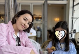 'Ki Sung-yong ♥' Han Hye-jin reveals her 11-year-old daughter's status..Look at the length that resembles a 189cm 父 [Star Issue]