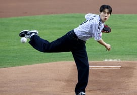 [相片儿] 尹斗俊，LG队希望取得9连胜