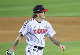 [Фото] Уэллс заявил, что верит в защиту LG