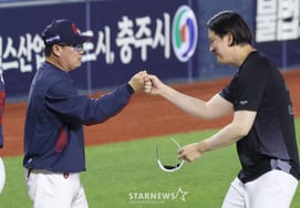 [Photo] Director Kim Tae-hyung's 'Kim Won-joong Good Job'