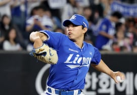 [Chụp ảnh] 'Trách nhiệm không để mất điểm ở cuối hiệp 7' Bae Chan Seung