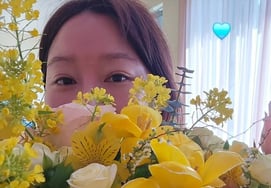 『ケビンオ♥』コン·ヒョジン、花束がいっぱい..幸せな新婚の春