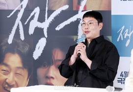 Режиссер О Сон Хо, со-режиссер фильма «Ччангу» [★Фото]