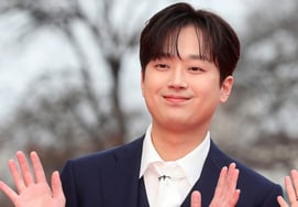 'Еще один Чан Бэг' Ли Чан Вон, как и ожидалось, трот-идол...StarRankings 男 третий