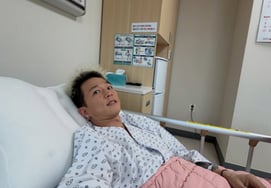 "Отставка профессора" Поппин Хён Чжун госпитализирован "предраковый этап" из-за желудочно-кишечного тракта [человек.]