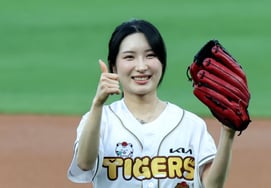 [Смущение одним разом] 'Я надеюсь, что моя золотая медаль поможет мне выиграть Kia!' Сигу Рамборгилли Кимчилли, футбольный клуб "Чемпионат"