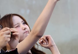 [Photo] tripleS Lee Jiwoo: "This is the angle for selfies"