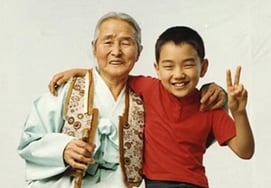 Bà ngoại Yoo Seung Ho qua đời vì già yếu trong bộ phim 'Về nhà'Kỉ niệm 5 năm ngày hôm nay (17/4)