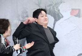 Пак Хэ Джун: Нельзя падать!' [★Фото]