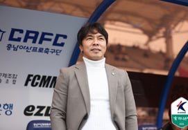 After just six opening matches, the coach has departed again, raising questions about Chungnam Asan FC's puzzling trajectory.