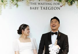 Lee Si-eon, ♥Seo Ji-seung Reveals Beautiful D-Line Photos.. "Thank You, 'Solo' Han Hye-jin"