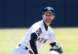 'Wow' KBO có duy nhất một cầu thủ ném bóng chính là ERA '0'! Uy nghiêm cấp Ponce' Boschley của KT giúp đội bóng chìm trong giấc ngủ sâu