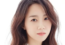 'Cháu trai Lim Sung' Baek Ok Dam là ai vậy?Diễn viên giống Tang Wei trong 'Tranh cãi về đặc quyền' [Star Issue]