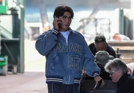 [速報] 「わぁ」イ・ジョンフ、また初打席から稲妻のような「173.2kmレーザー安打」！シフトを完璧に貫いた 「4G連続安打行進」