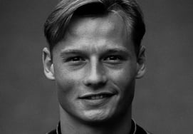 『悲劇』EPLレジェンド、48歳で列車事故により死亡 「車両と列車が衝突…」 調査中