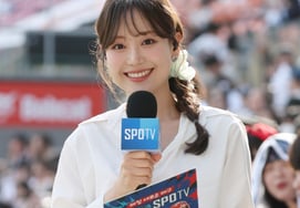 [フォト] キム・ヘビンアナウンサー『満開のスマイルクイーン』