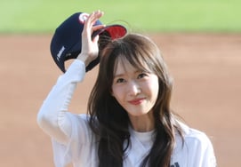 [Chụp ảnh] "Soshi Yoona: Doosan No.1