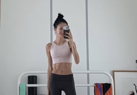 'Eom Tae-woong ♥' Yoon Hye-jin flaunts her ultra-slim physique and defined abs, saying, "Her muscles are amazing" [Star Issue]