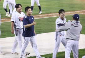 [フォト] キム・ウォンヒョン監督は『イ・ユチャンを信じた』'