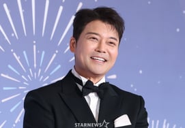 Jeon Hyun-moo's wedding date announced... "the 21st, 2027" surprise announcement [Sadang-gwi]