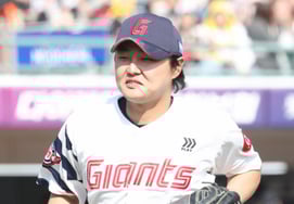 "If that's how you looked yesterday, you can't be used." Lotte shocks 1st team with simultaneous removal of 4 players; Manager Kim Tae-hyung sends a strong message... "I only felt sorry for Kim Min-seong" [Busan Field Report]