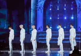 NCT WISHのリク、固い表情がついに解けた..「成長した」「グッドサイン」 [スタ現場]