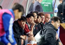 [Photo] "Can I Jump?" Park Ji-sung