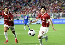 [一下子] 级别是永远的！ 朴智星表示，"刚上场就利用边路突破创造机会"