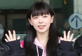 ILLIT's Moca Halts Activities 10 Days Before Comeback to Focus on Treatment [Full Text]