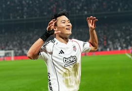 Вероятный кандидат на остановку «кризис 0 игроков EPL» Ох Хён Гю, сломавший «Сонную плату за трансфер», бросает вызов войти.