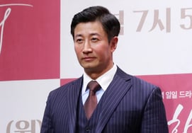 Lee Hoon, opens up after 3-year hiatus: "I can boldly give up acting" [Star Issue]