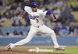 [官方] 晴天霹雳，"超大型不利因素"最终将搬上手术台 "冠军竞争正在如火如荼地进行着...' 竟然脱离了终场投手