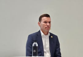 "S-класс более особенный в Корее", Маттиас Битл-Бенц, генеральный директор Кореи