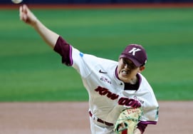 [Chụp ảnh] Đầu hiệp 1, có 2 cú strikeout!Oh Seok Joo."