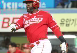 [Chụp ảnh] Eredia bùng nổ với cú swing đầy phẫn nộ