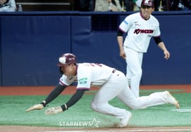 [Photo] 'Home run, safe' Kim Ji-seok's home invasion