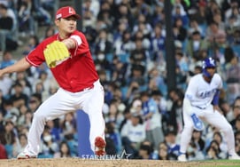 [相片儿] 卢京说"迪亚兹别动"