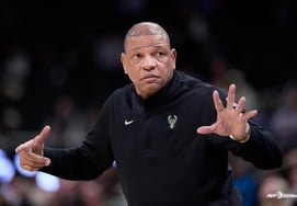 "Оскорбление игроков + борьба с мячом" Жесткая → Тренер Чжу Сан, оказывается, что все 14,8 миллиардов гонораров "100% мое решение" бесстыдно!