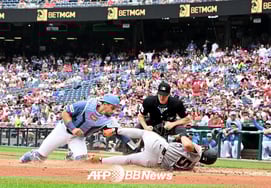 Lee Jung Hoo 'khủng hoảng' → Sao lại thay đổi OUT? ... Huấn luyện viên chốt gôn 3 đưa ra chỉ thị nguy hiểm: Kim Hye Sung 1 cú đánh trúng bóng + 1 điểm đánh bóng - lịch sử mới vượt qua OTANY CHOO [Đánh giá LAD-SF]